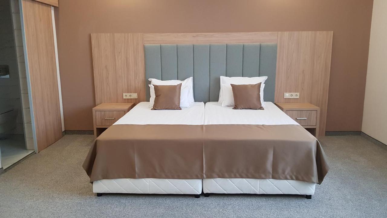 Sps Hotel 普罗夫迪夫 外观 照片