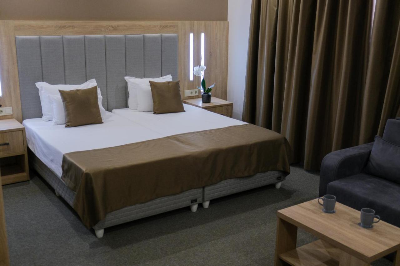 Sps Hotel 普罗夫迪夫 外观 照片