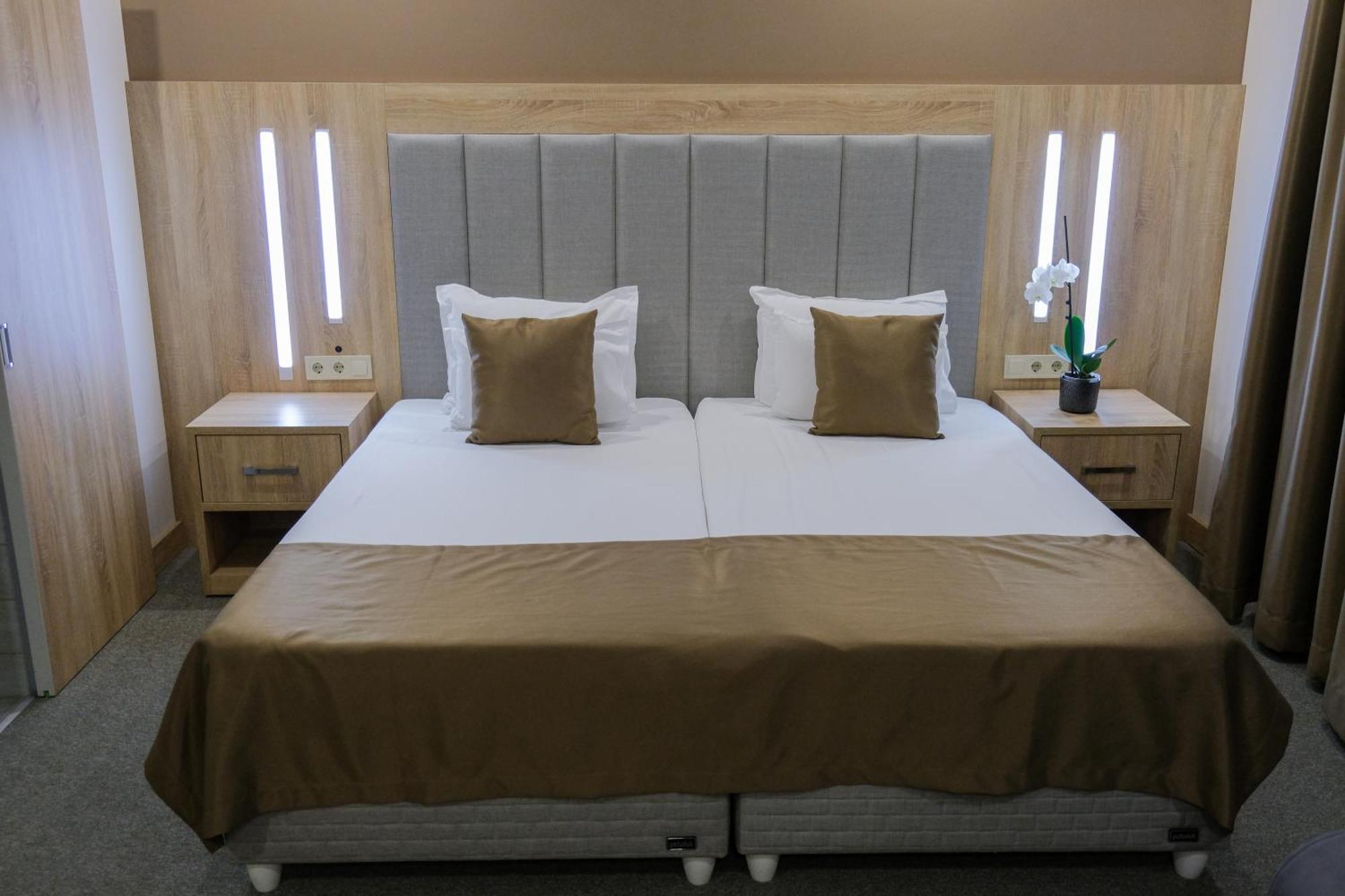 Sps Hotel 普罗夫迪夫 外观 照片